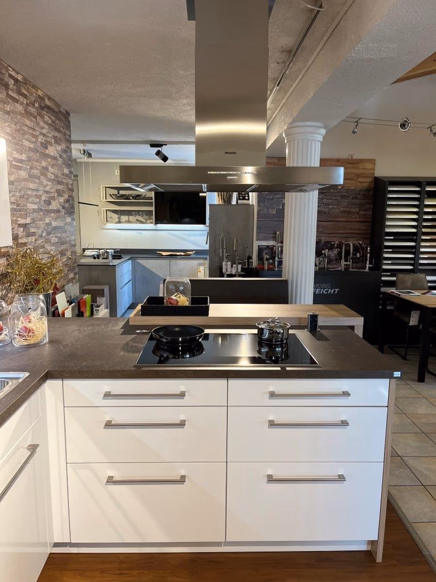 Musterküche Ballerina Resopal