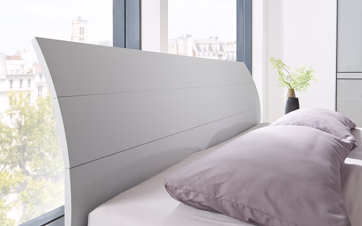 Optional: Kopfteilblende zur seitlichen Abdeckung