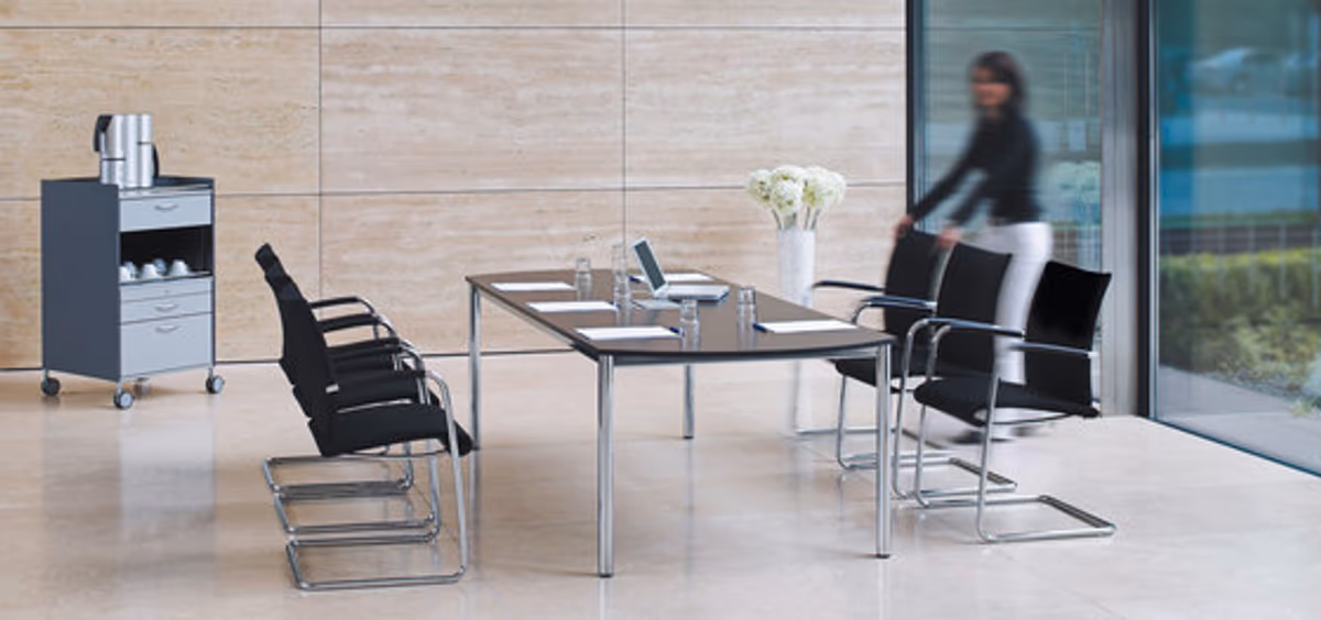 Besprechungstisch "Let's talk F45" von Vario