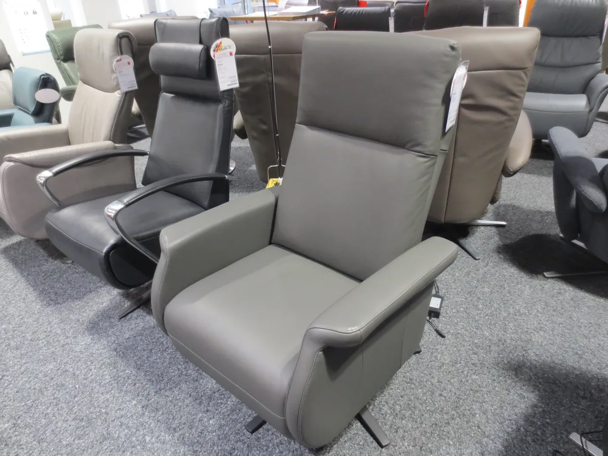 JETZT ZUM HALBEN PREIS