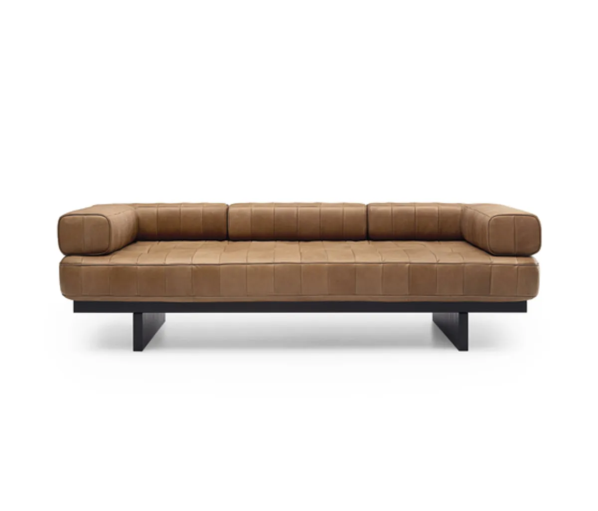 Lounge-Sofa "DS 80" von De Sede