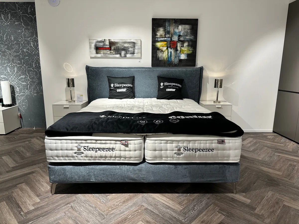 Boxspringbett 2700 von Contur 