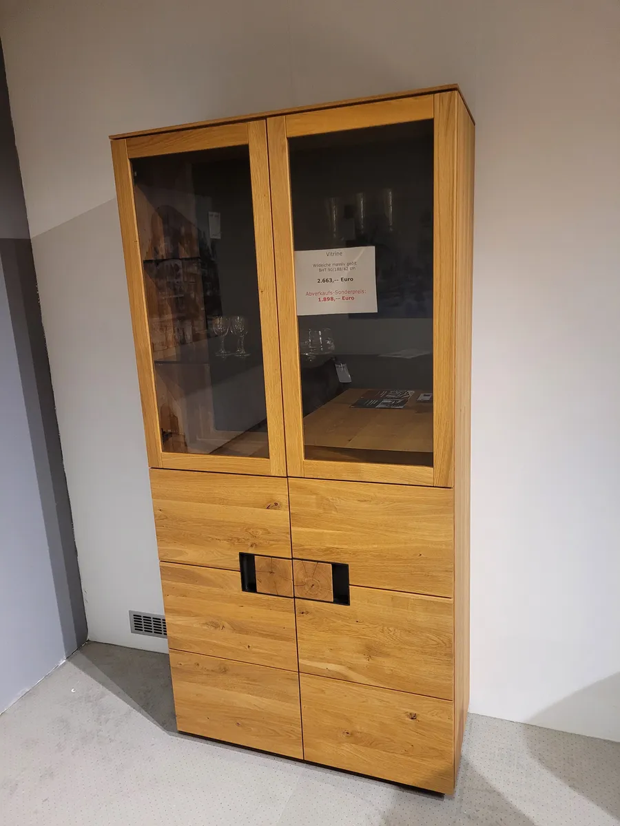 Vitrine C200