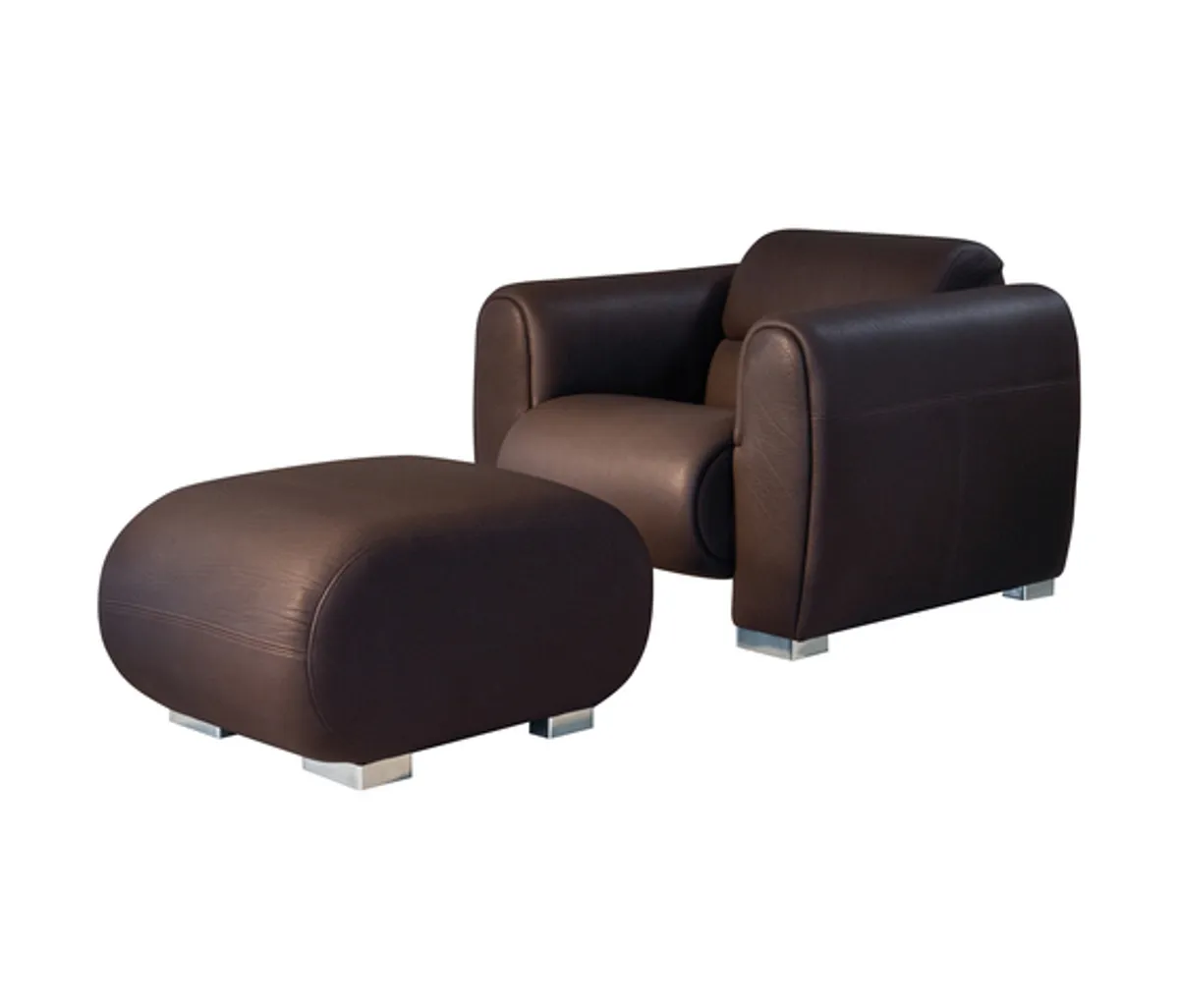 Sessel und Hocker "sumo" von Brühl