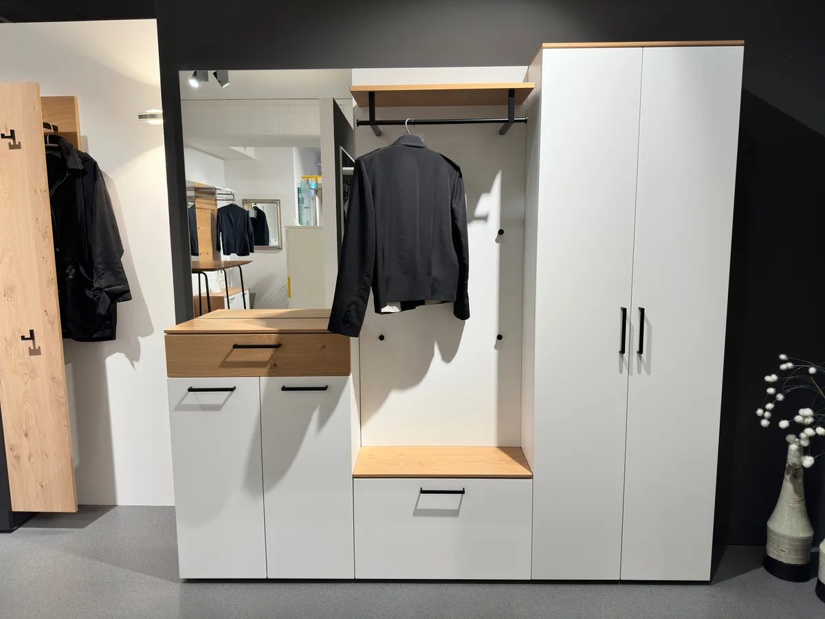 Garderobe Palma von Wittenbreder 