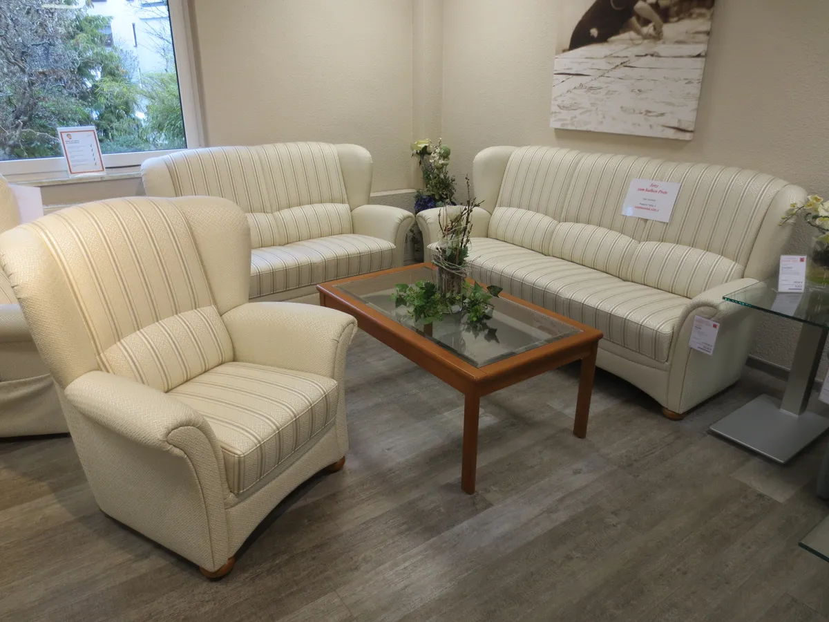 JETZT ZUM HALBEN PREIS