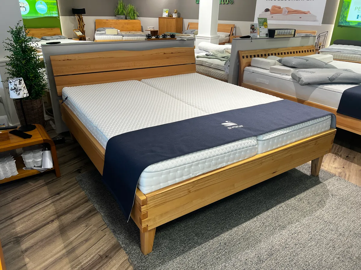 Doppelbett von HASENA