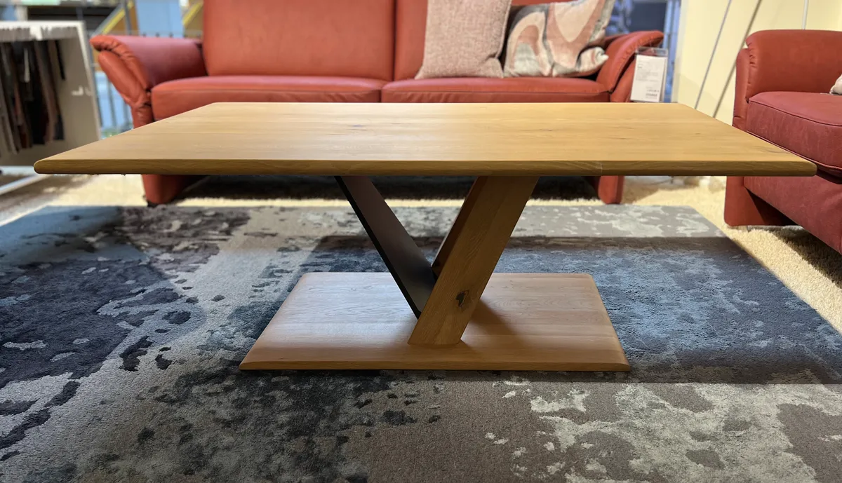 Couchtisch Natura Eastville Eiche massiv