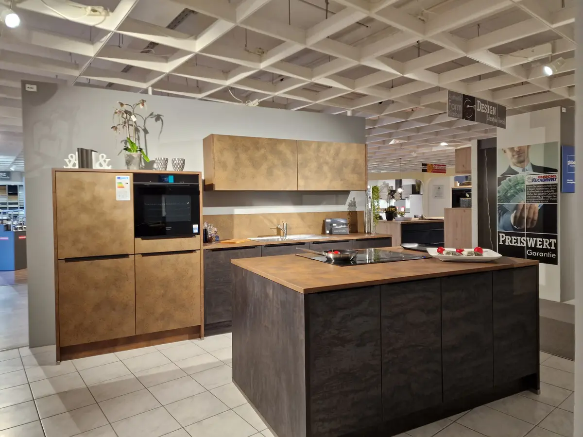 Moderne Musterküche Artwood/Ferro