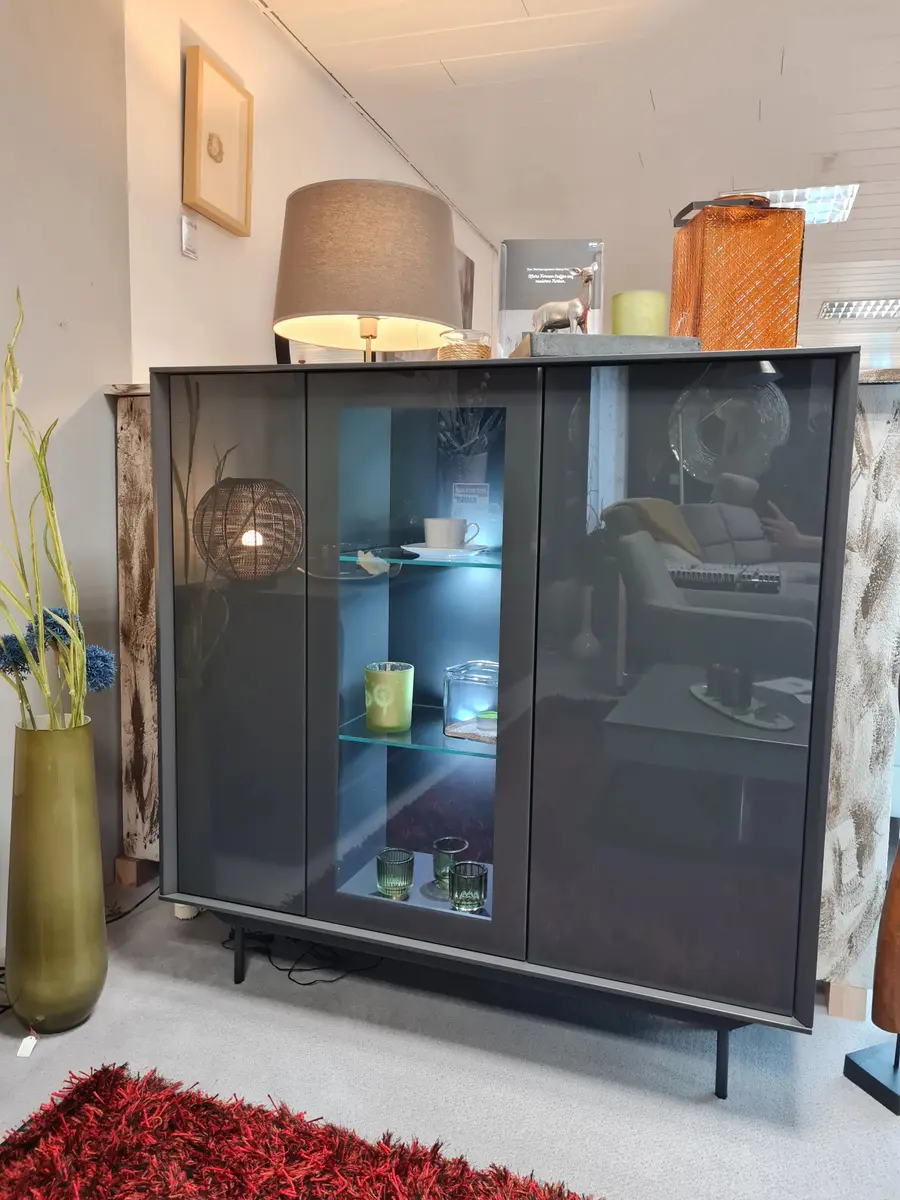 Highboard Global Parano