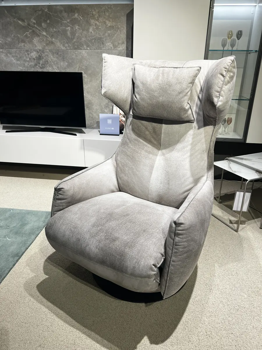 Ohrensessel “CHARLES“