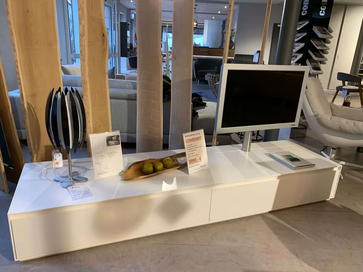 TV-Lowboard Fa. Haas