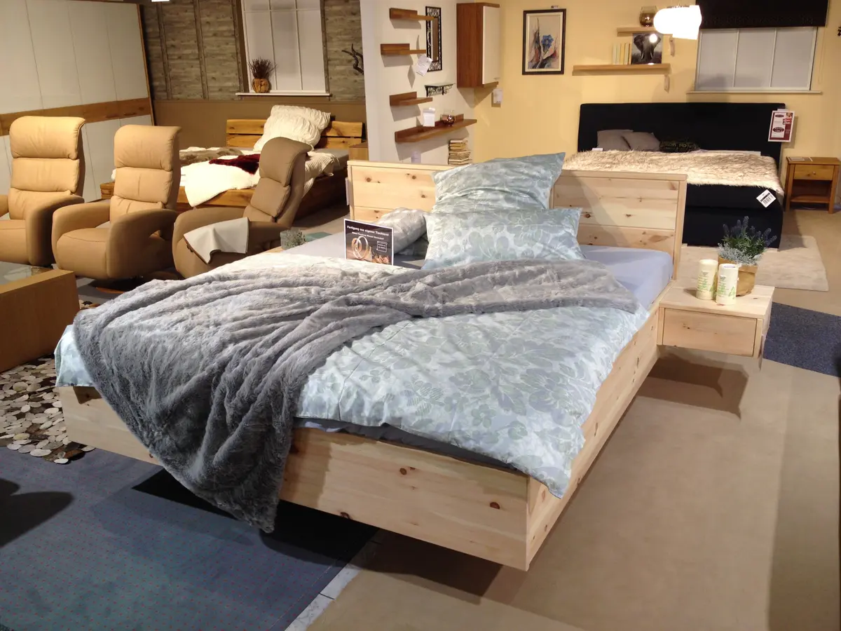 Bett Reiner 180 x 200 - Zirbel - Standort Hermsdorf