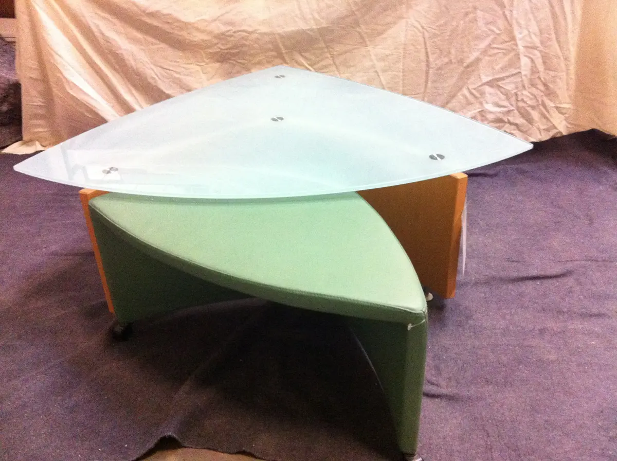 Glastisch mit Hocker "JOEY" von Leolux