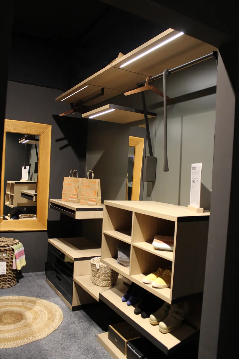 Contur Loretto Pratico Ankleidesystem