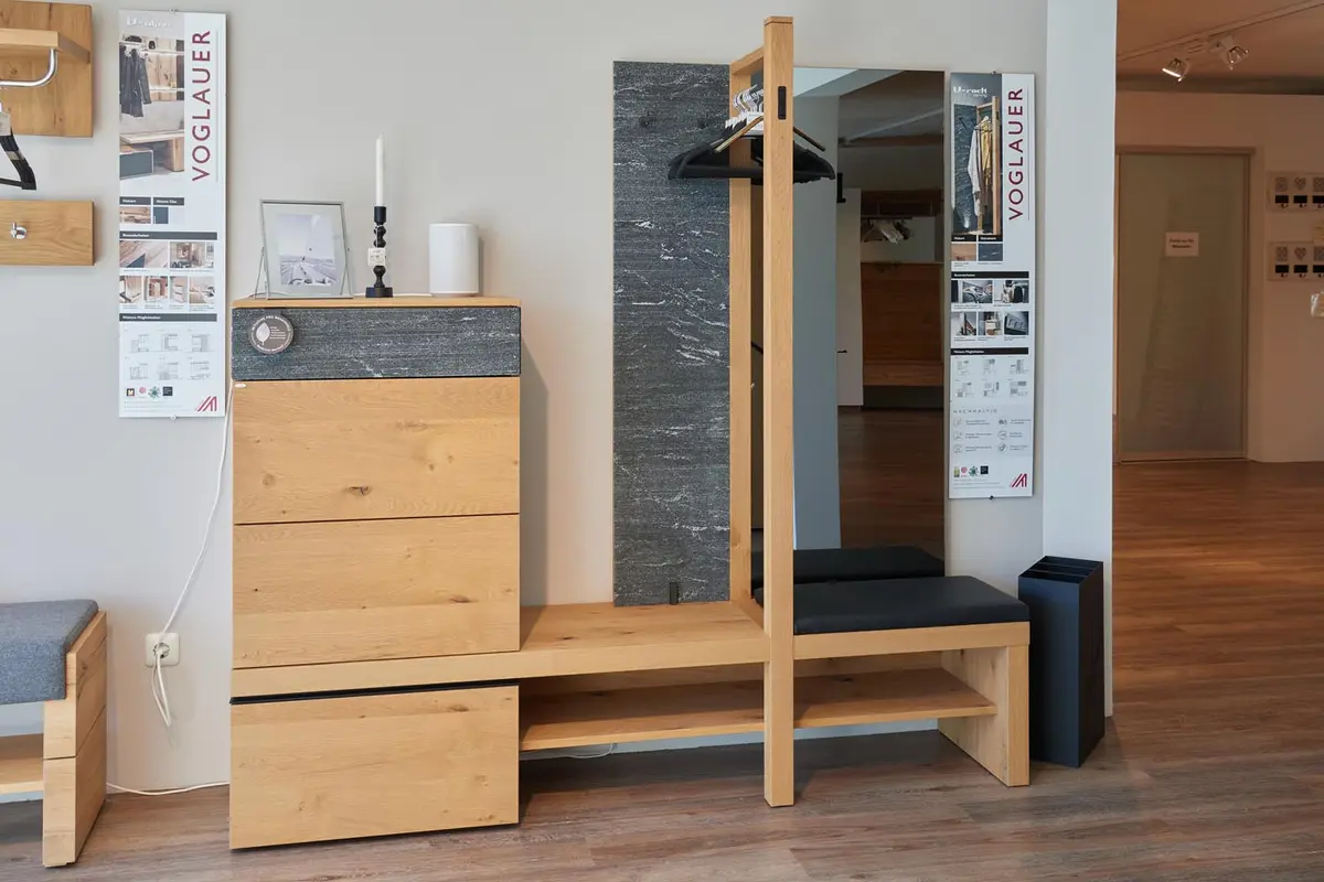 Garderobe V-Rock coming
