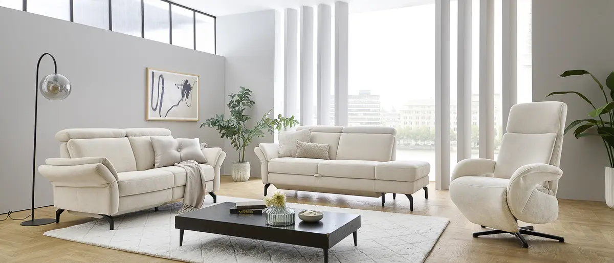 Modell Livo Recamiere und Sofa 2 sitzig