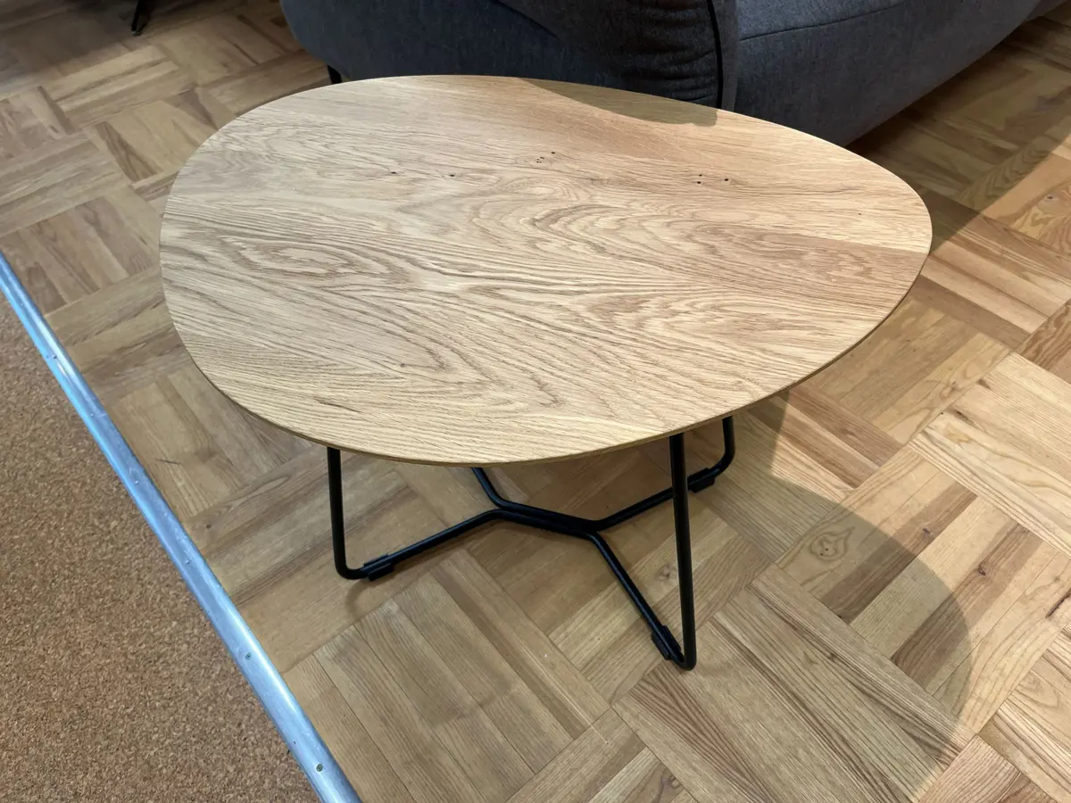 Couchtisch Pizzaro Asteiche massiv 60x45cm 