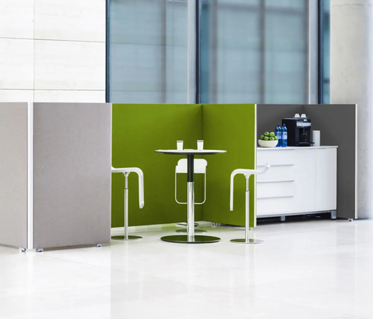 Raumteilsystem "Sinix" von Vario