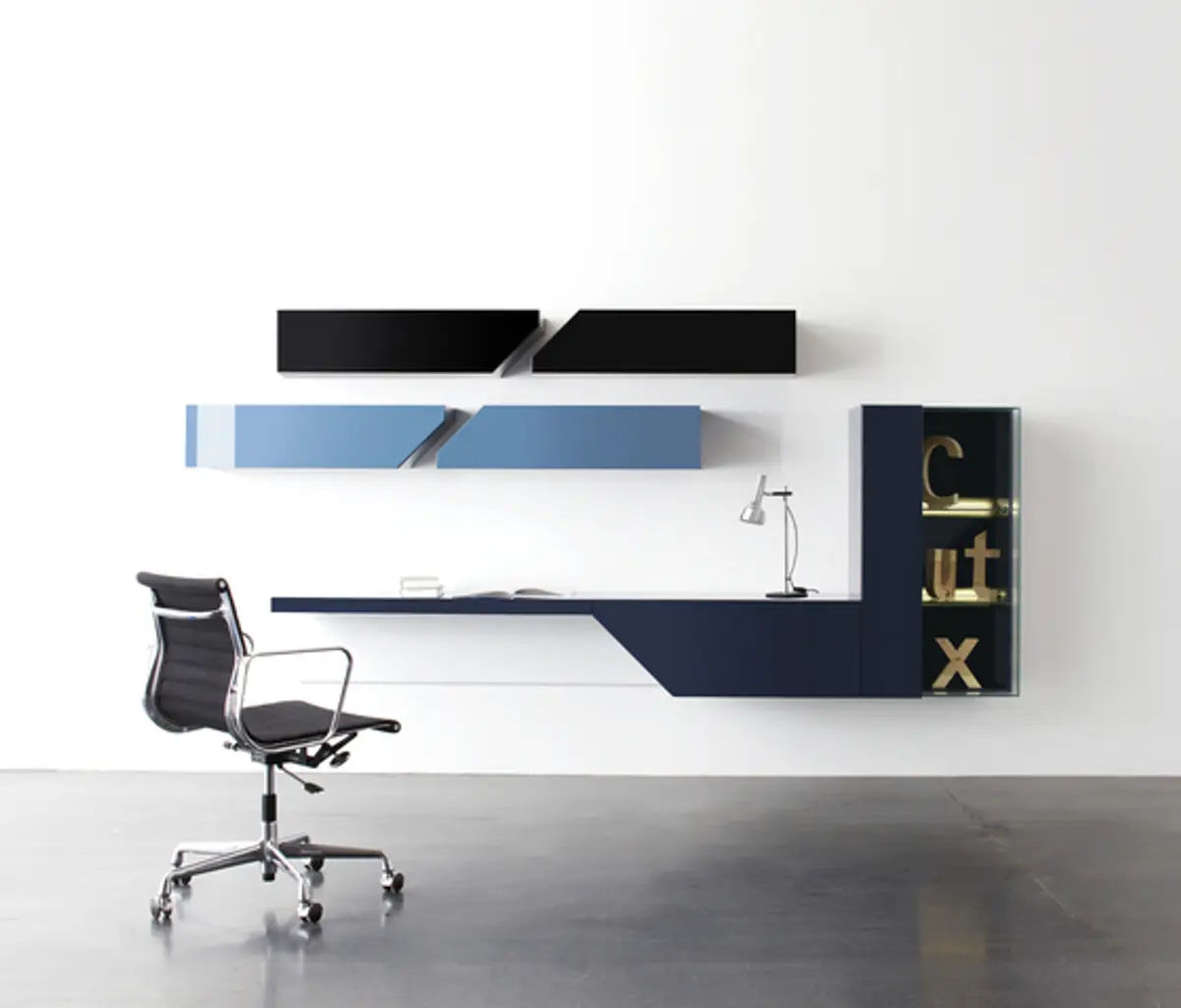 Schreibtischlösung "Cut X" von Sudbrock