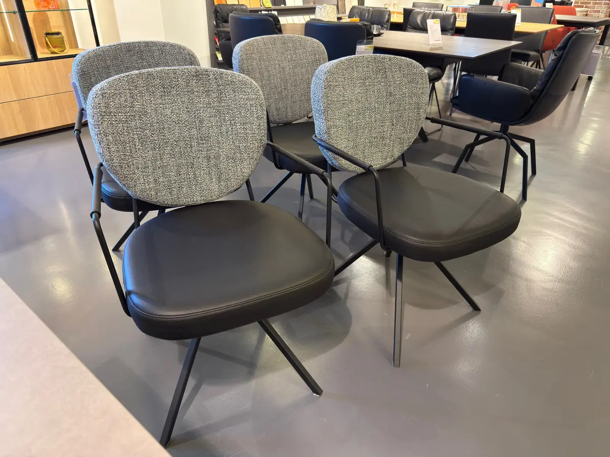 Armlehnstuhl 4 x pl.Ruko von Paul.Lindberg