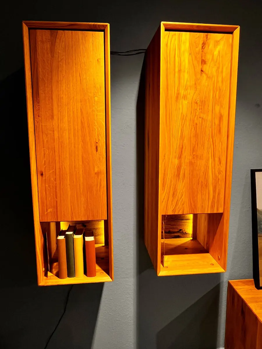 Hängeregal Missoula mit Beleuchtung