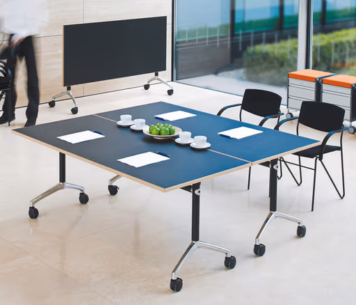 Konferenztisch "Let's talk Flip" von Vario