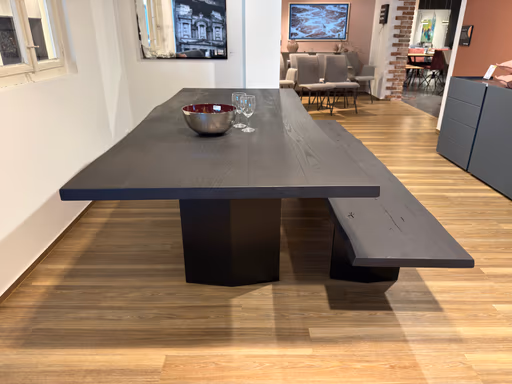 Esstisch & Bank Mammut von Form Exclusiv