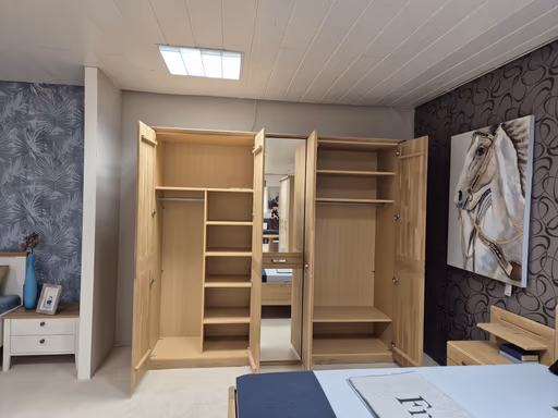 Schlafzimmer Wildeiche