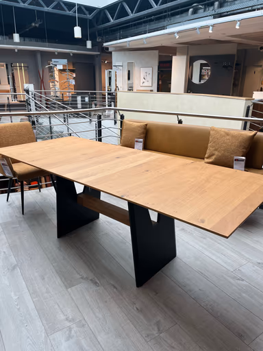 Funktionstisch “VARI“ mit Synchronauszug