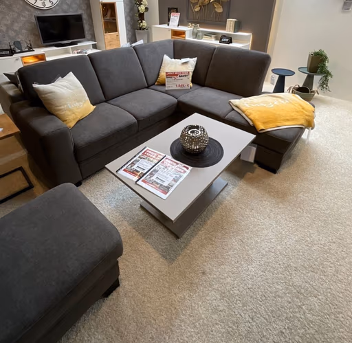 Ausstellungs-Garnitur Lina