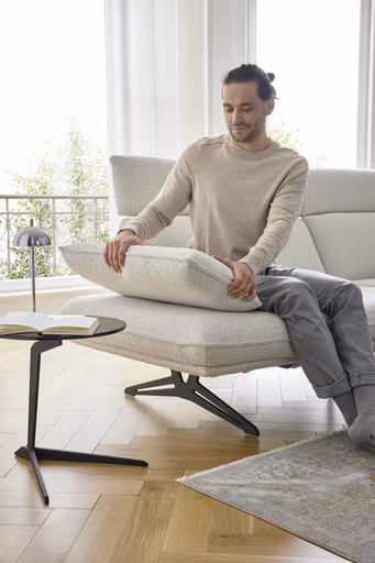 Polstergruppe und Sessel MR 455