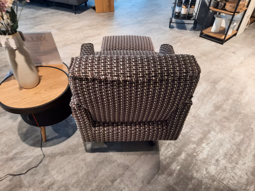 Einzelsessel mit Hocker MR 9310B