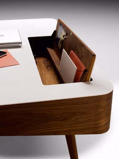 Schreibtisch "AK 1330" von Naver Collection