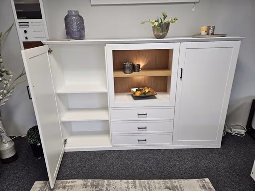 Highboard Global Caseda