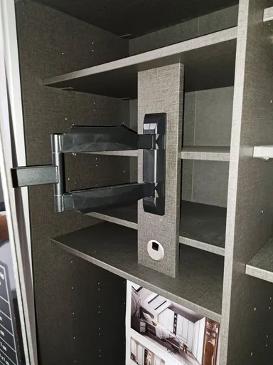 Schwebetürenschrank SCH218