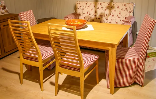 Bank St. Moritz + 4 Stühle