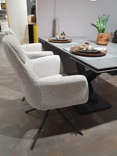 Armlehnenstuhl Carva