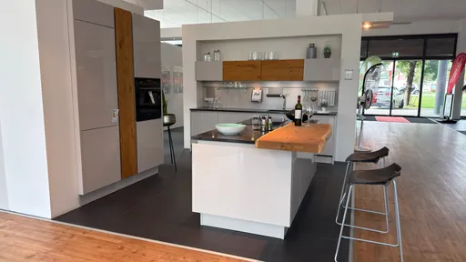 Ausstellungsküche FIO - Koje 7 in Kaufbeuren