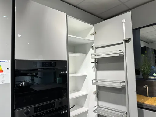 Einbauküche Concept 130 HSP74.700 von Häcker 