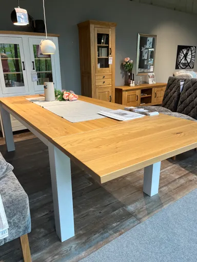 Esstisch IRVINE