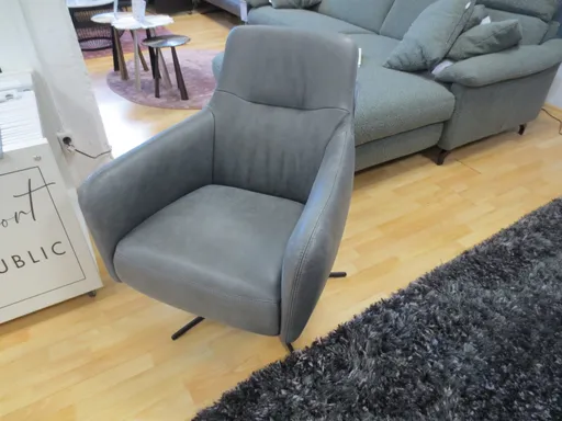 JETZT ZUM HALBEN PREIS