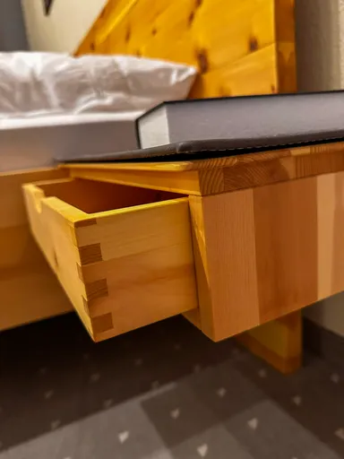 Schlafzimmer Zirbe