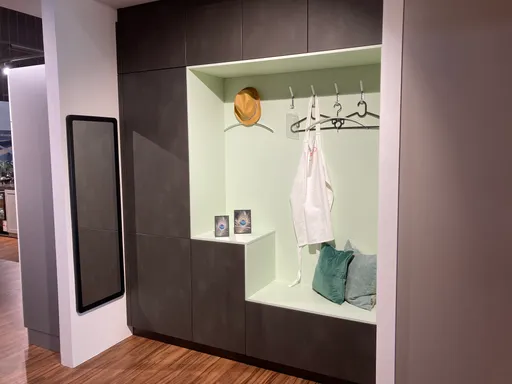Ausstellungsstück Garderobe Stahl Dunkel Nb. - in Dillingen