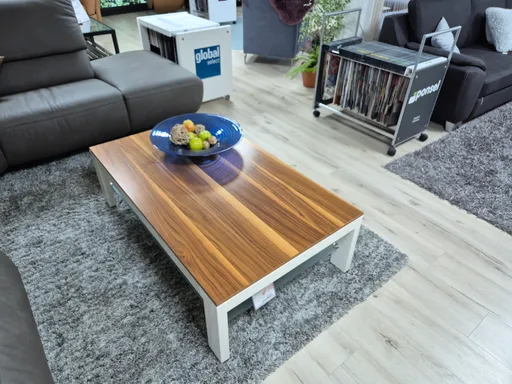 Couchtisch