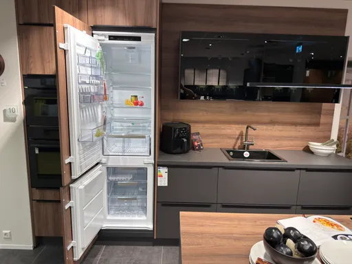 Einbauküche SGM Smartglas von Contur 