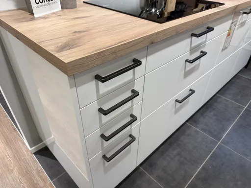 Einbauküche UGL Uni Gloss von Contur 