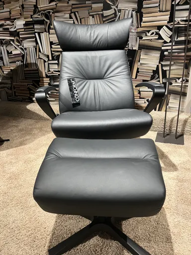 Relaxsessel STYLE mit Hocker