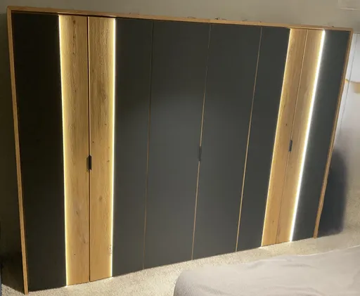 Kleiderschrank Ottawa 6-türig