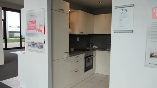 Ausstellungsküche UMA - Koje 35 in Kaufbeuren